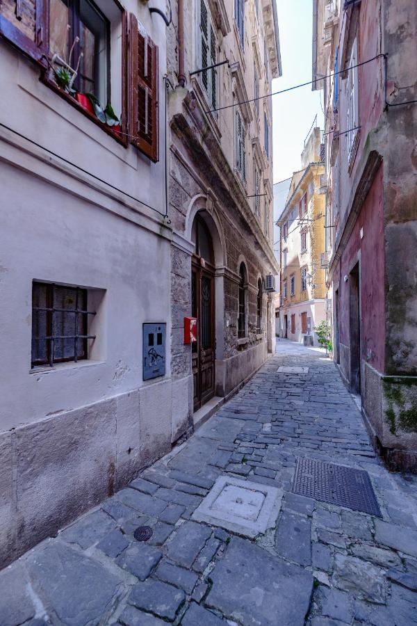 Nono Mario Apartment Piran Bagian luar foto